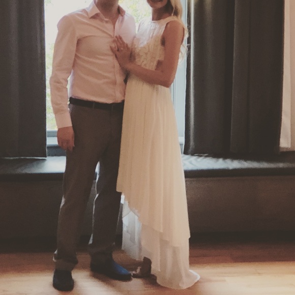 White Dress - Picture 14 of 14